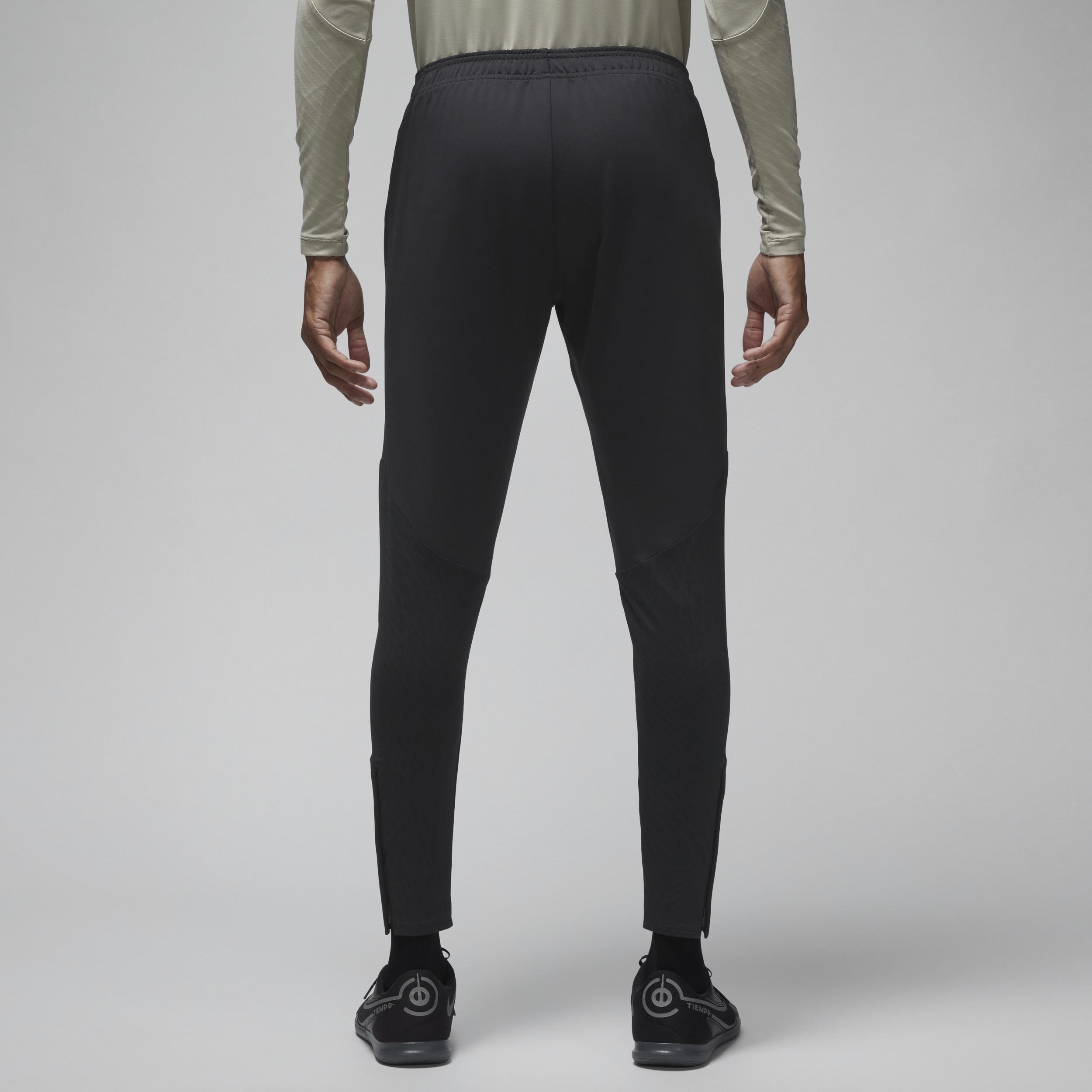 Mens Jordan Brand Black Paris Saint-Germain 2023/2024 Third Strike Performance Pants Product Image