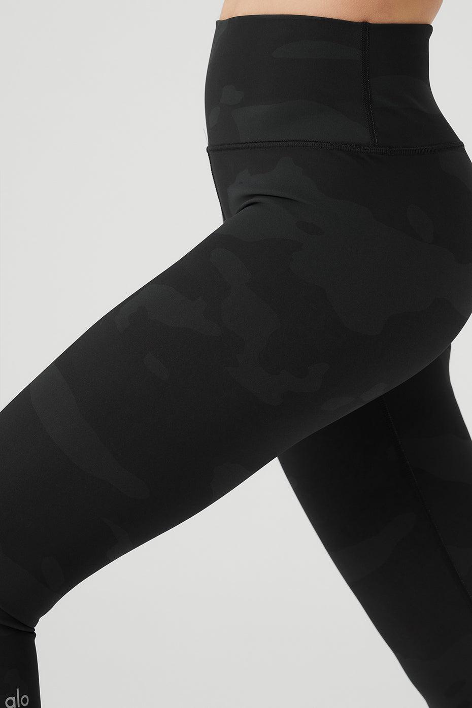 High-Waist Camo Vapor Legging - Black Camouflage Product Image