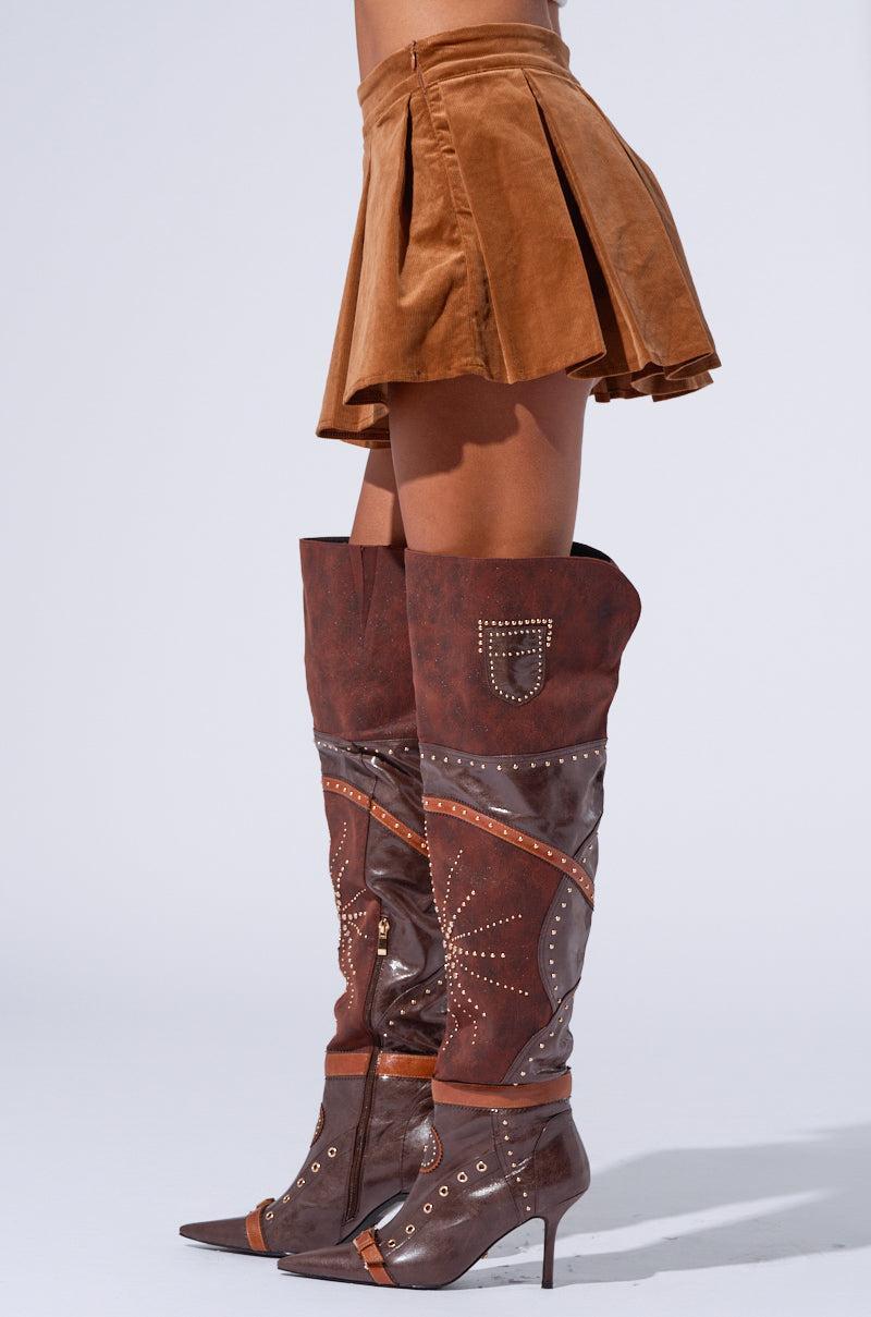 RUN AFTER YOU CORDUROY MINI SKIRT IN BROWN Product Image