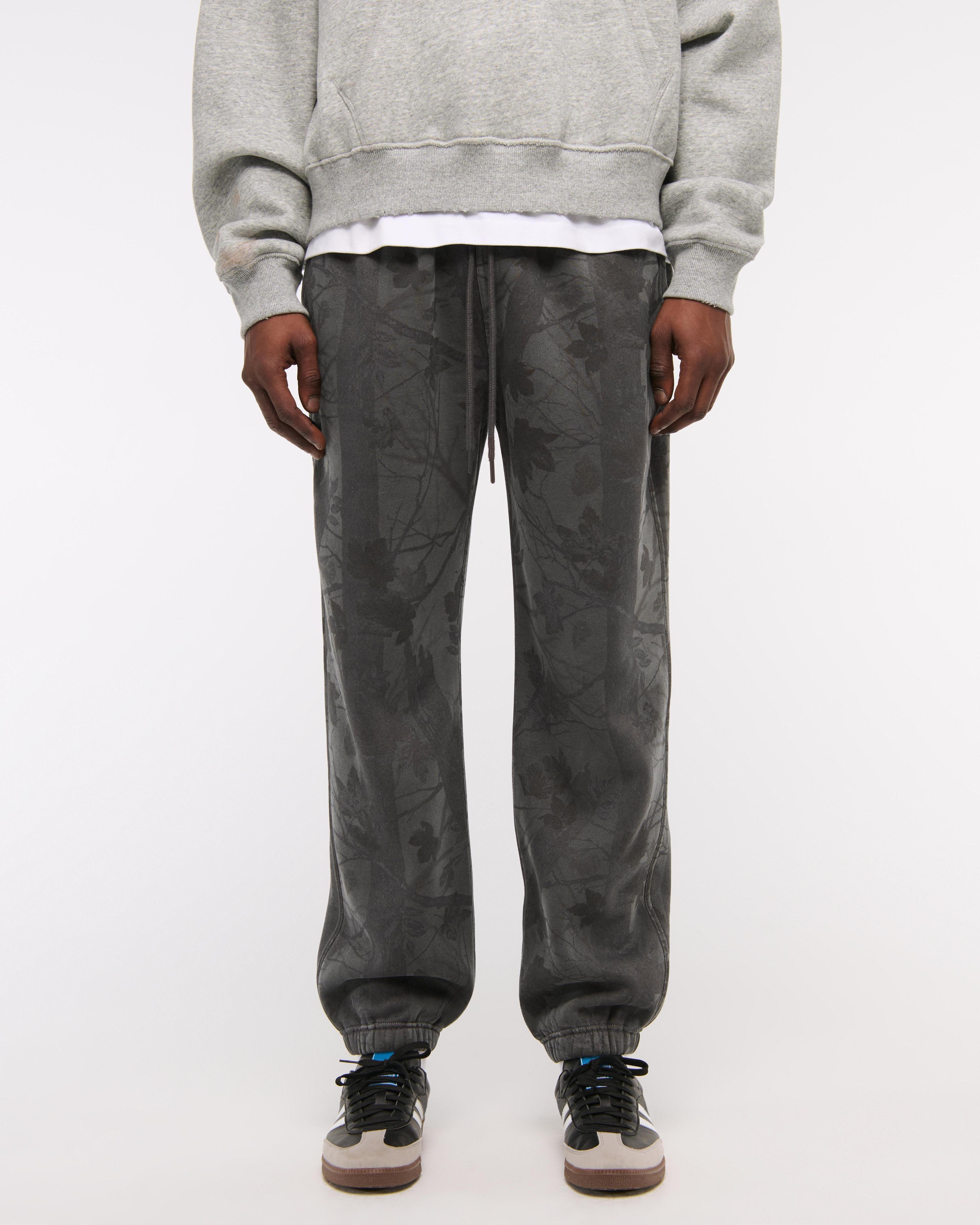 Essential Sweatpant Product Image