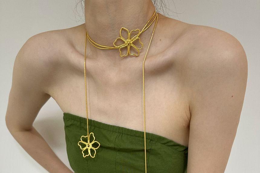 Flower Alloy Pendant Layered Necklace Product Image