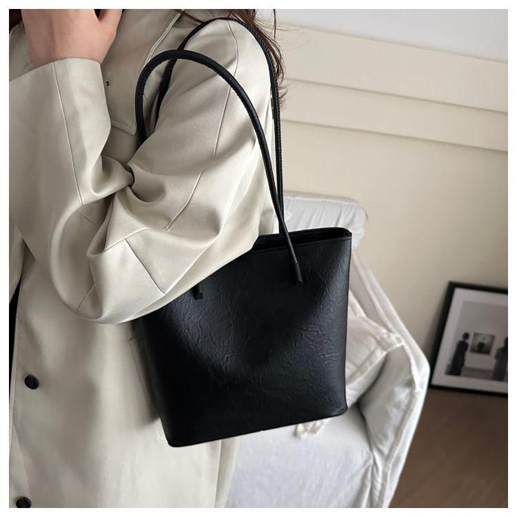 Plain Faux Leather Tote Bag Product Image