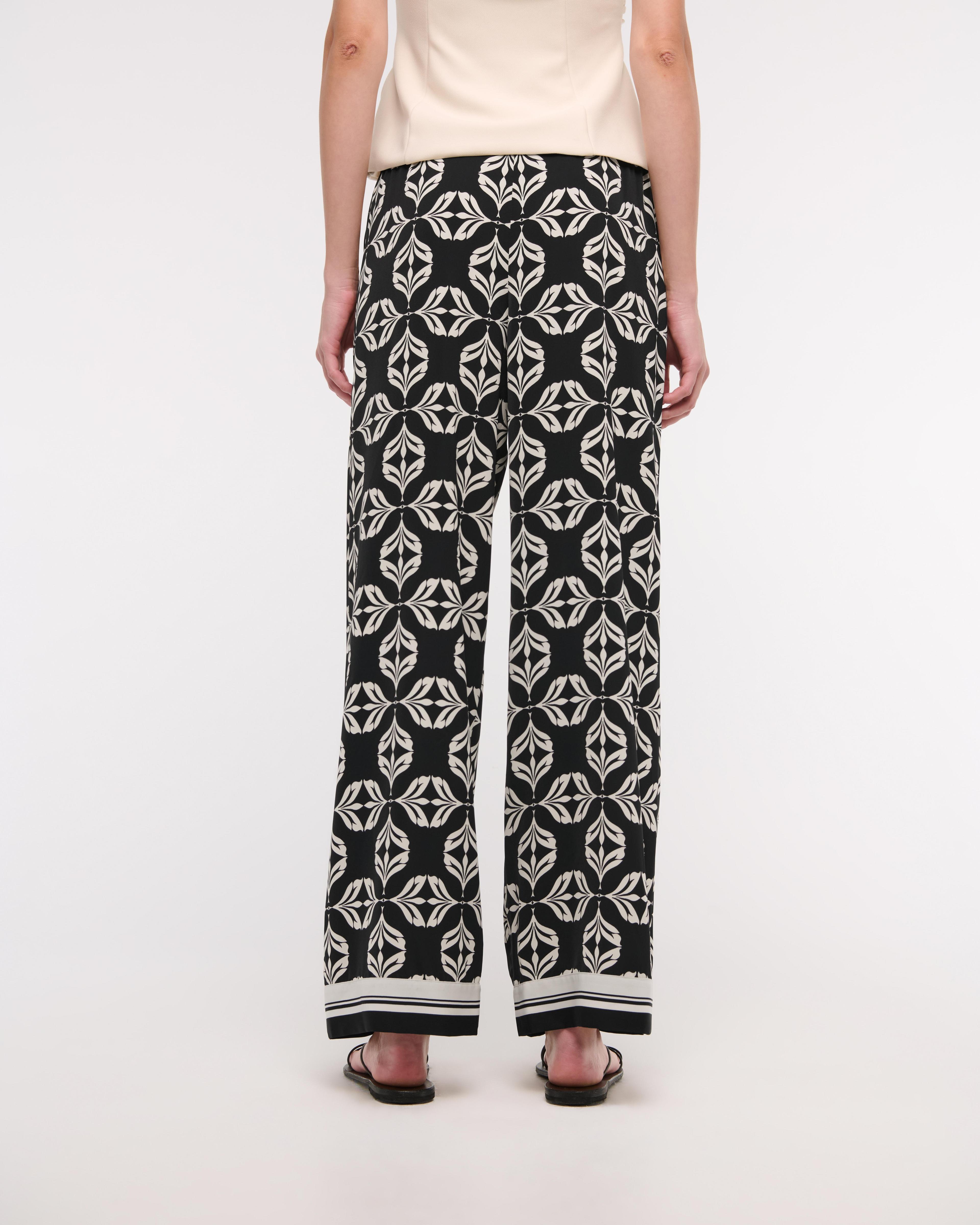 Drapey Resort Pant Product Image