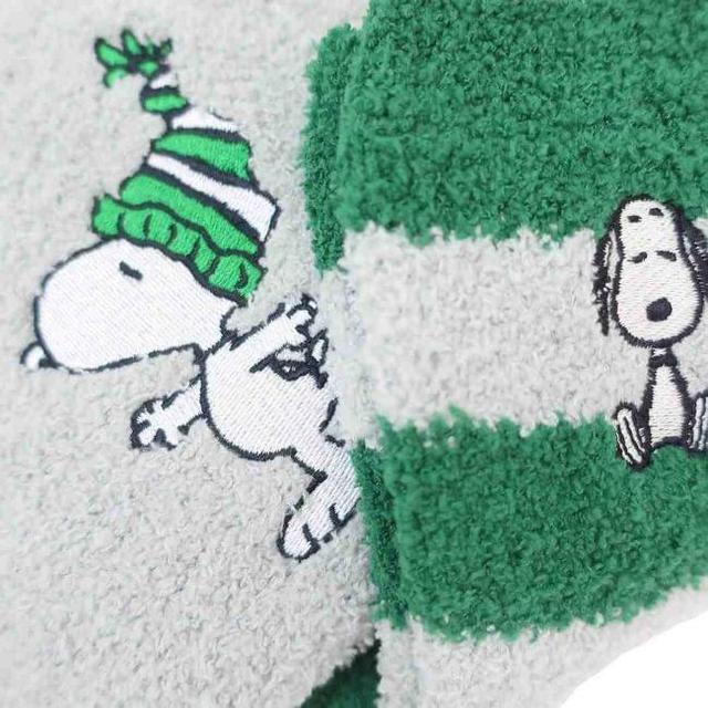 SNOOPY Fluffy Socks with Drawstring Pouch Product Image