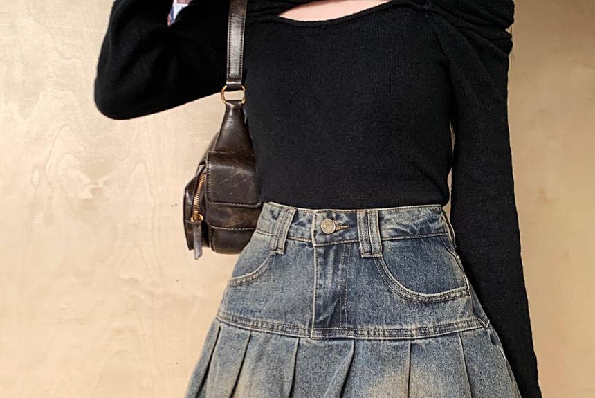 High Rise Washed Tassel Trim Pleated Mini A-Line Denim Skirt Product Image