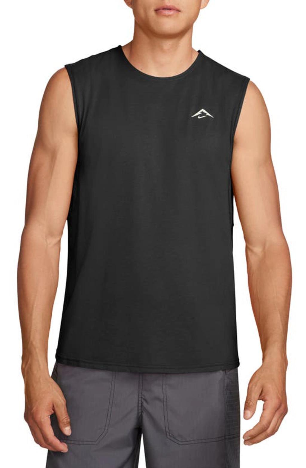 Nike Men's Solar Chase Dri-FIT Sleeveless Running Top Product Image