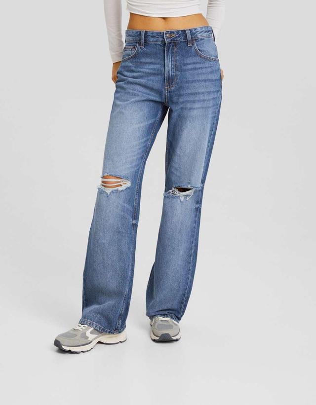 Bershka 90s wide leg ripped jeans in indigo wash Product Image