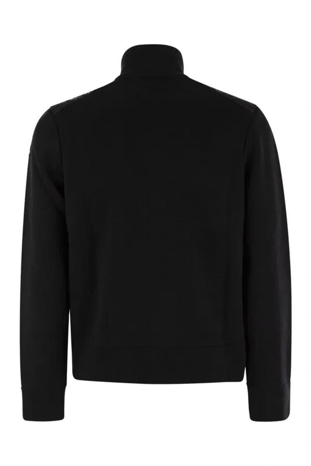 Maglia-s In Black Product Image