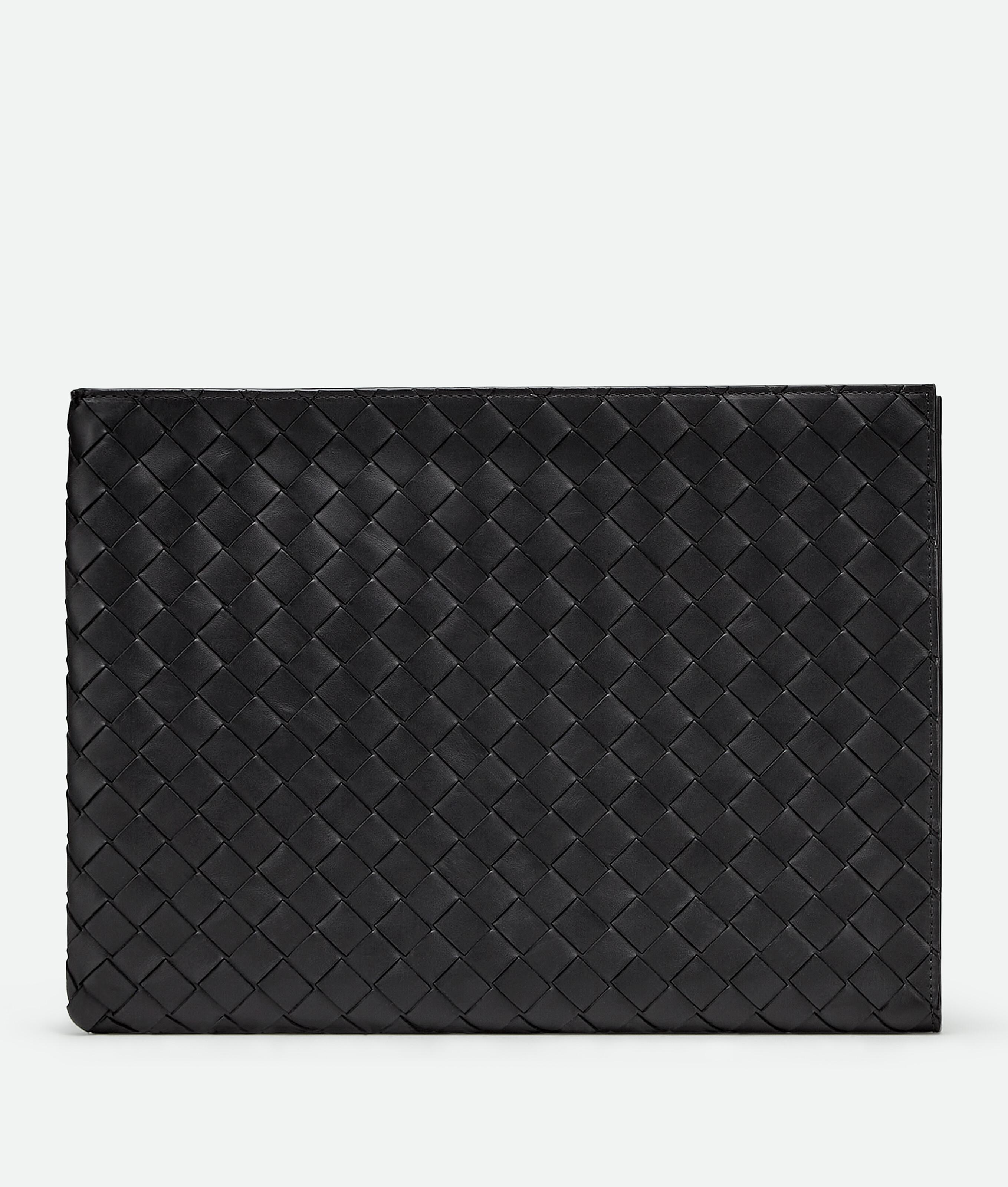 Men's Intrecciato Half Zipped Pouch in Black/grass Product Image