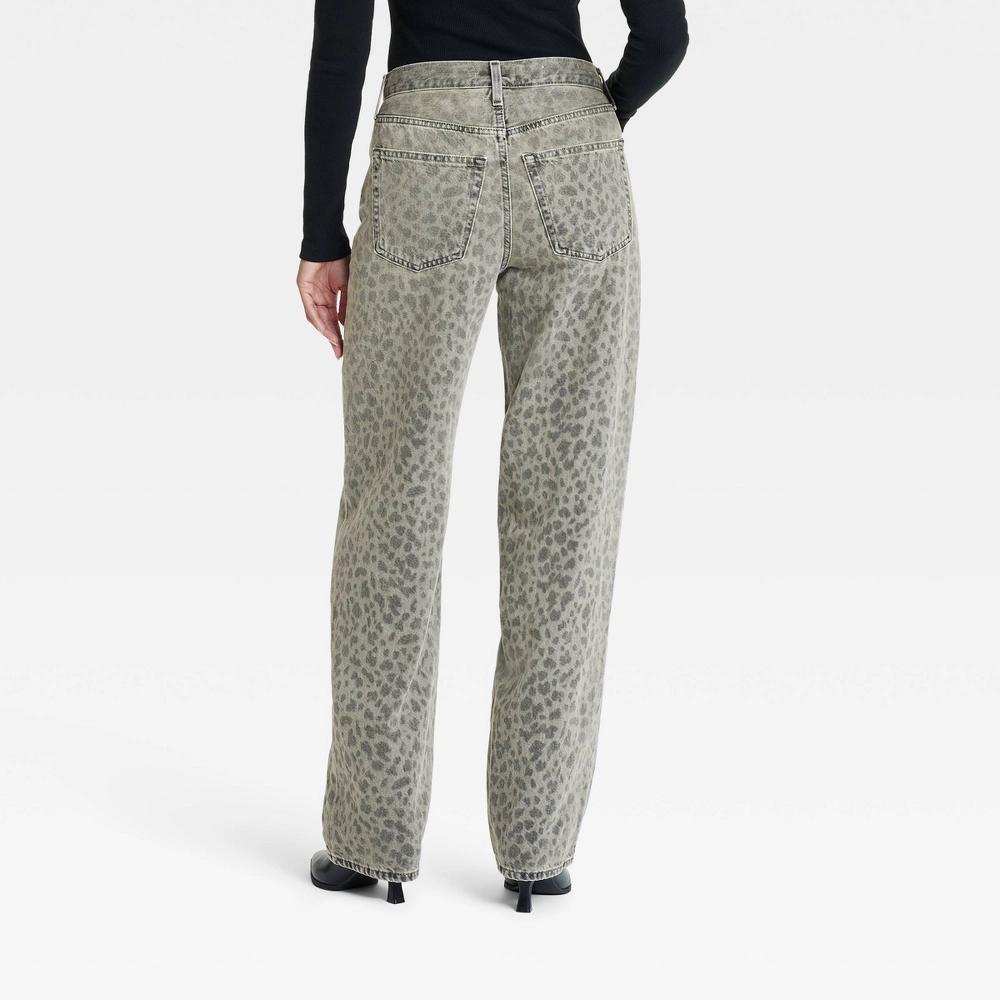 Women's Mid-Rise 90's Baggy Jeans - Universal Thread™ Light Beige Leopard Print Product Image