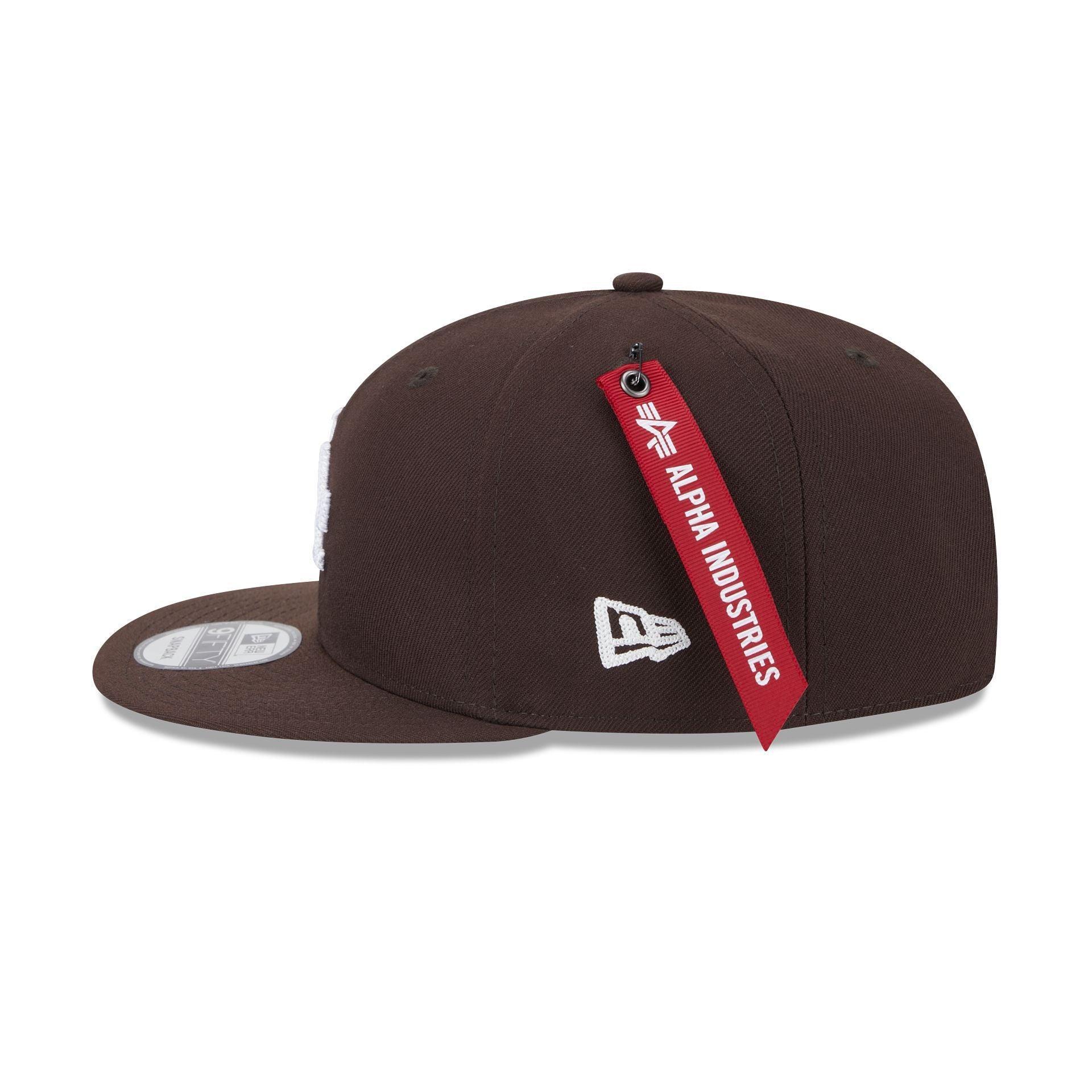 New York Giants Satin 9FIFTY Snapback Hat Male Product Image