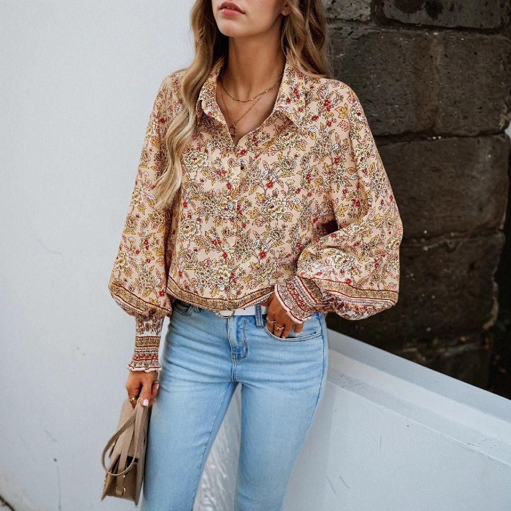 Olivia Mark – Printed Long-sleeve Vacation and Leisure Shirt with Stylish Design Product Image