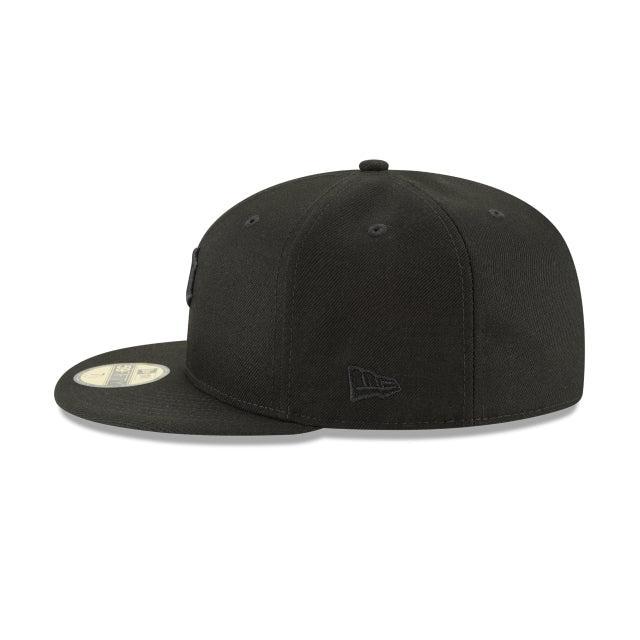 Philadelphia Eagles Basic Black on Black 9FIFTY Snapback Hat Male Product Image