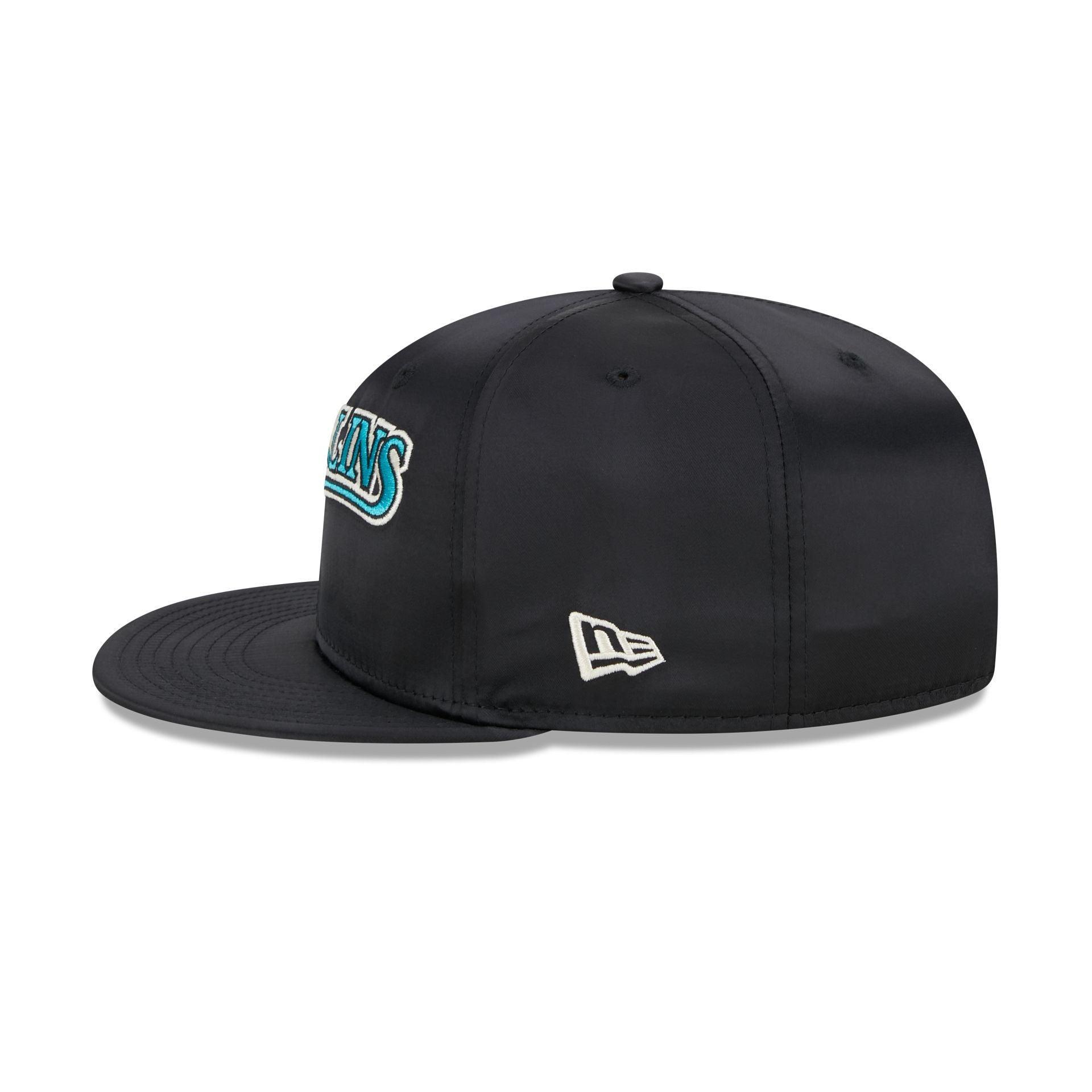 Miami Marlins Satin Script 9FIFTY Snapback Hat Male Product Image