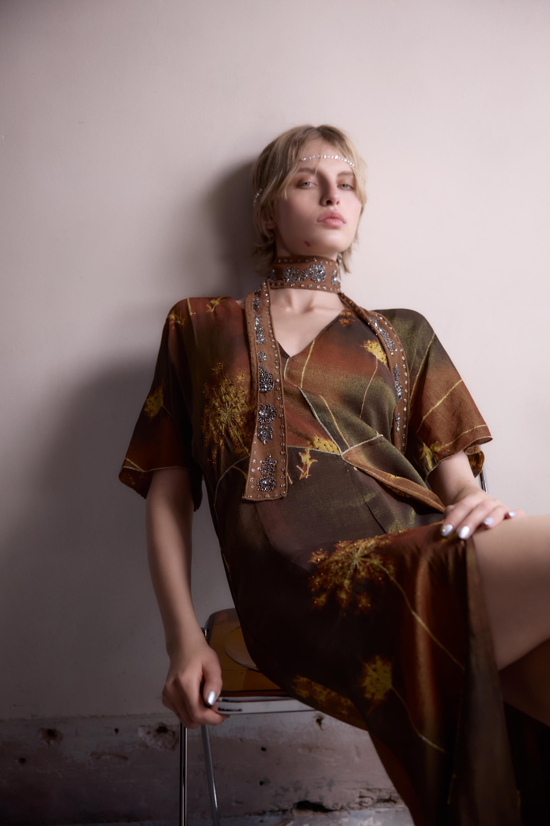 METALLIC THREAD KAFTAN DRESS WITH BEADING Product Image