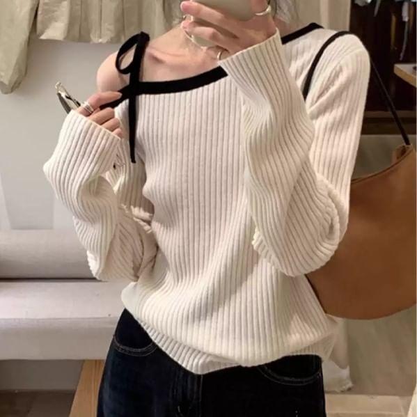 Long-Sleeve Asymmetrical Neck Cold-Shoulder Contrast Trim Ribbed Knit Top Product Image