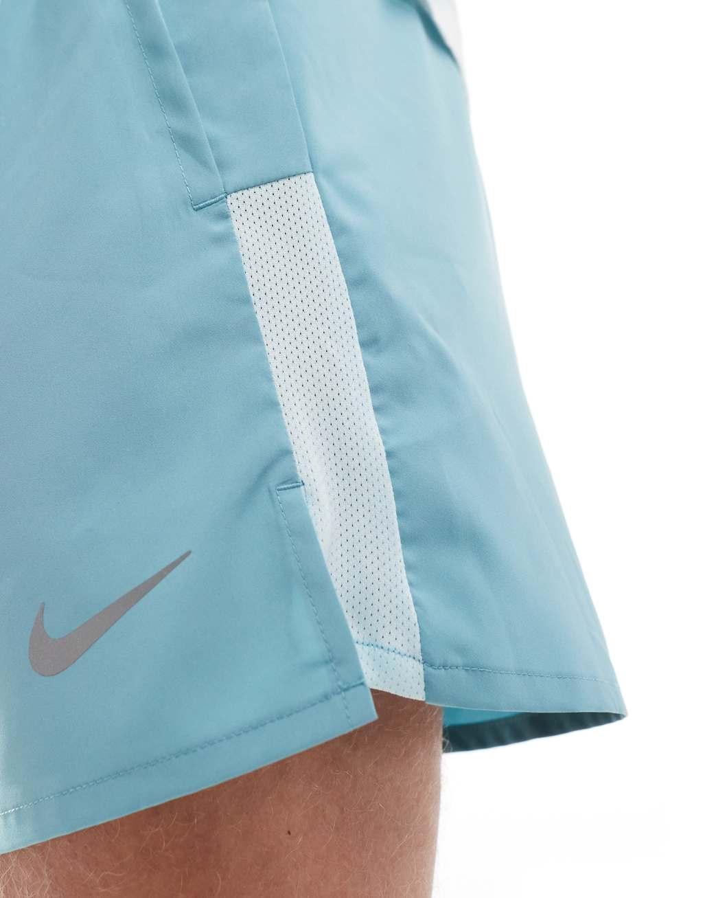 Nike Running Challenger Dri-FIT 5 inch shorts in light blue Product Image