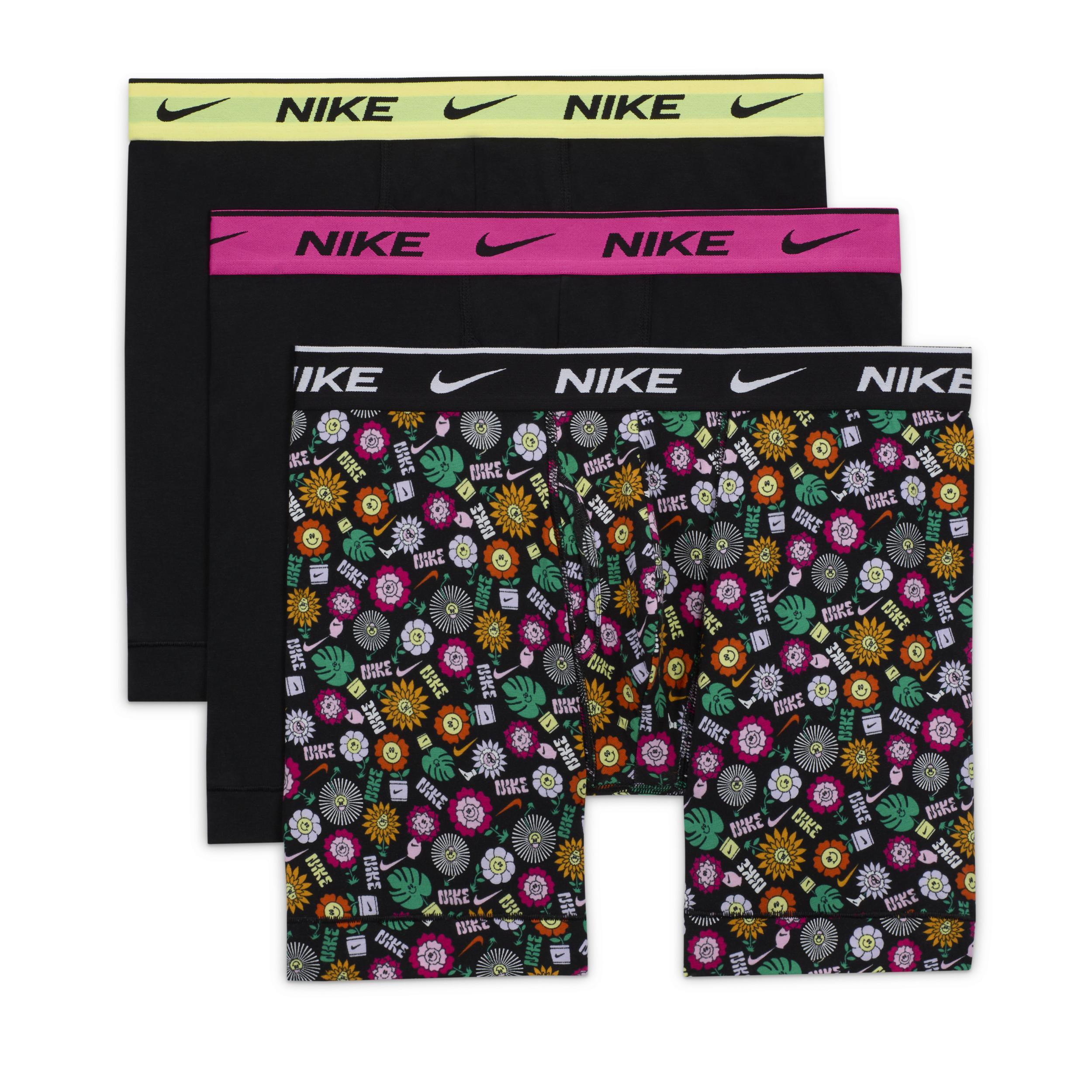 Nike Men's Dri-FIT Essential Cotton Stretch Boxer Briefs (3-Pack) Product Image