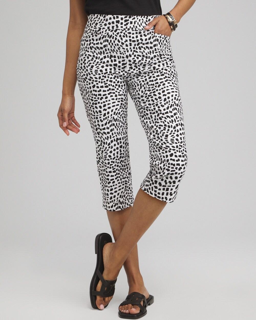 Brigitte Square Print Capris Product Image