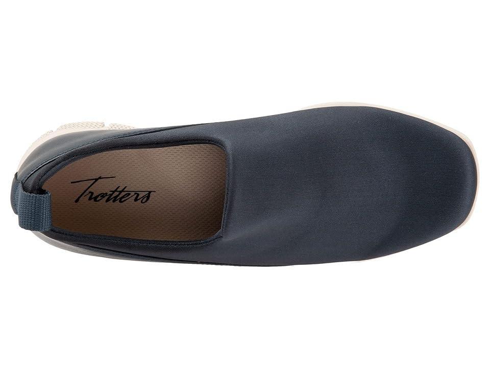 Trotters Ultima Slip-On Sneaker Product Image