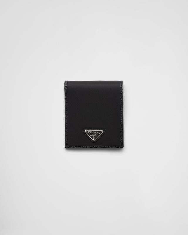 Re-Nylon wallet Product Image