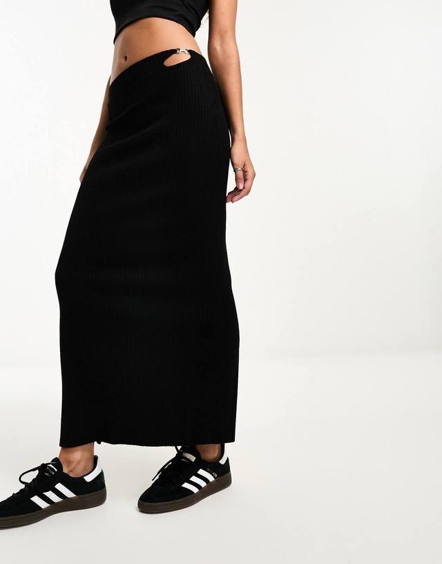 Bershka cut out buckle detail knitted midi skirt in black Product Image