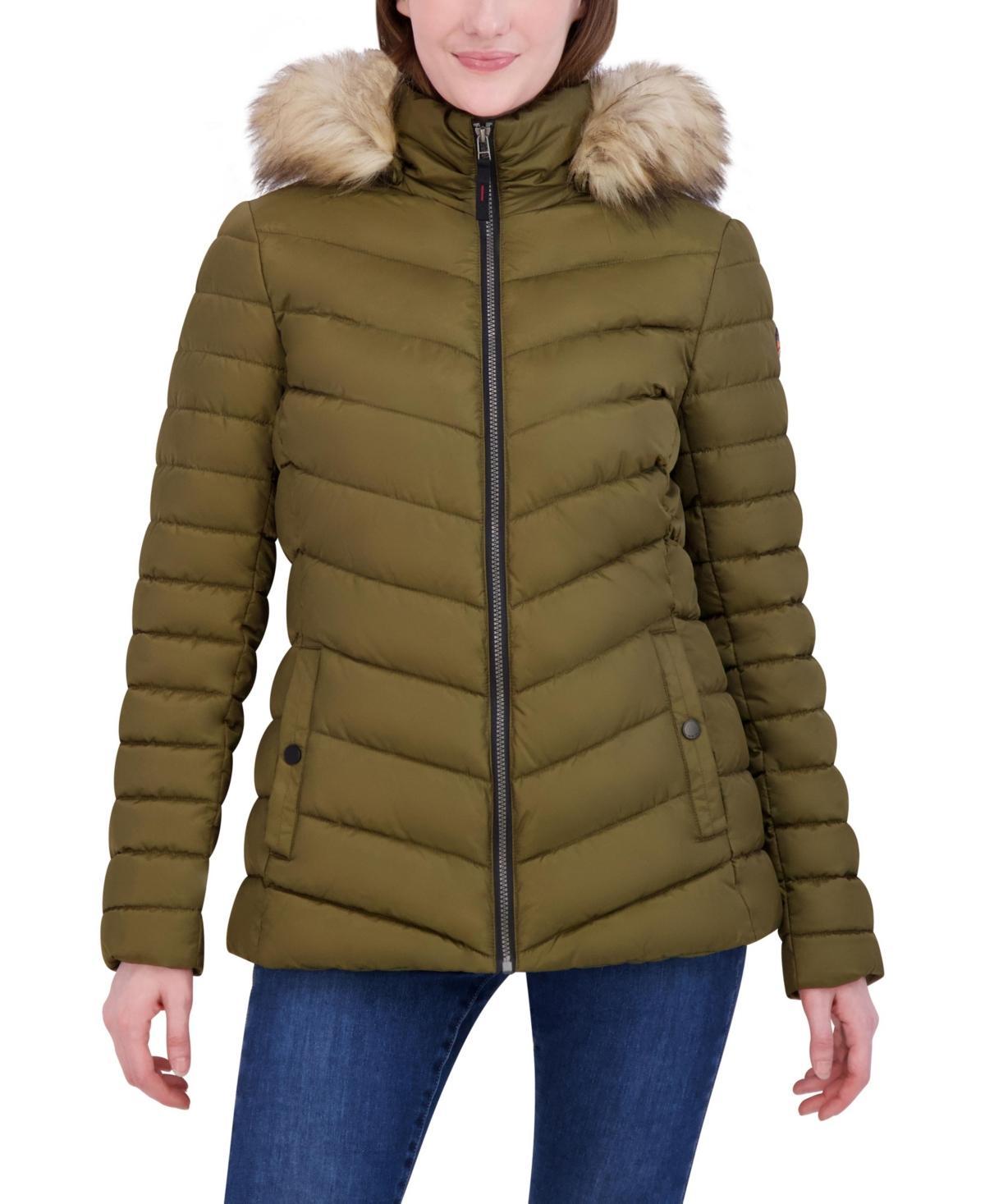 Womens Halitech Puffer Jacket Product Image