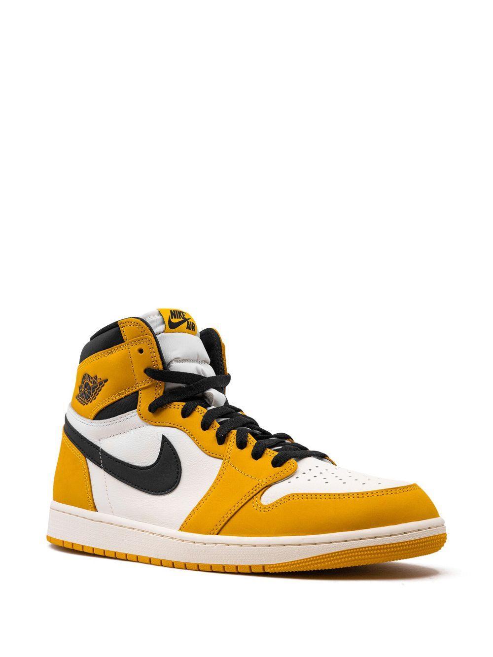 Air Jordan 1 Retro High OG "Yellow Ochre" sneakers Product Image