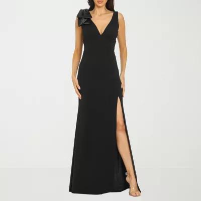 Premier Amour Womens Sleeveless Evening Gown Product Image