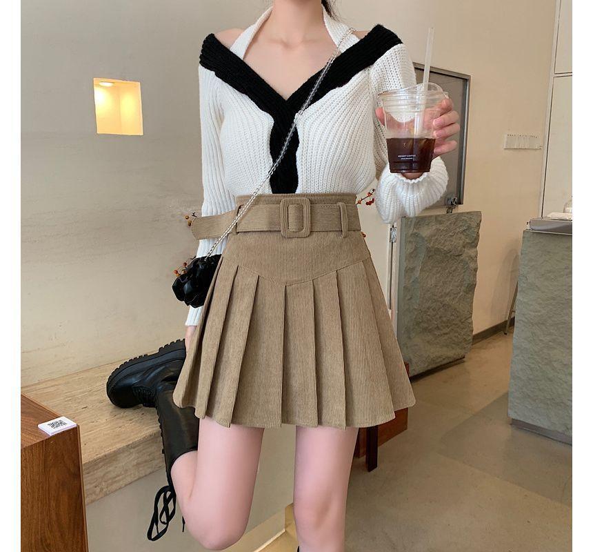 Plain Pleated Corduroy  A-Line Skirt Product Image