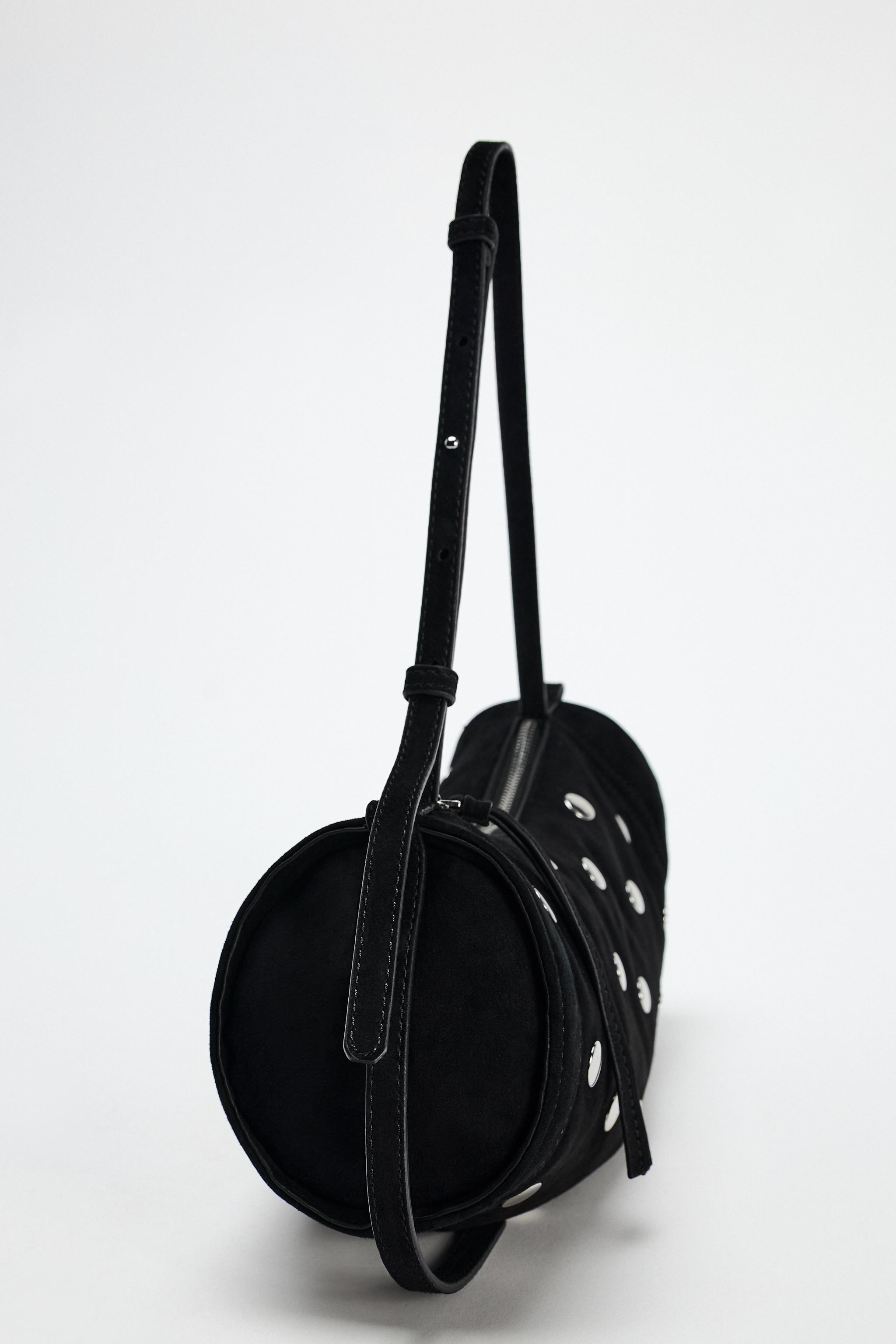 LEATHER SHOULDER BAG Product Image