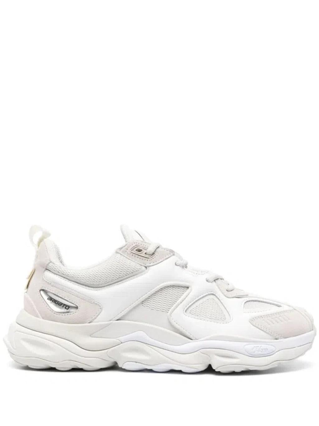 AXEL ARIGATO Satellite Runner In White Product Image