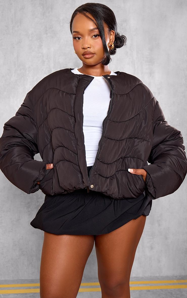 Plus Black Cropped Round Neck Puffer Jacket Product Image