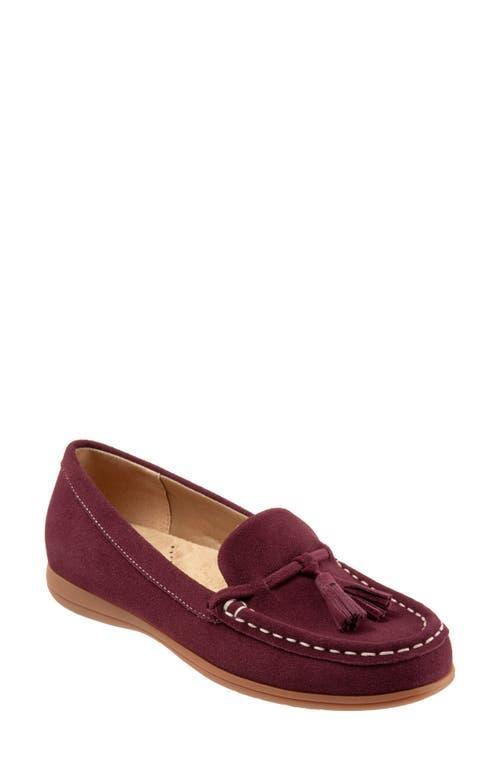 Trotters Dawson Tassel Loafer Product Image