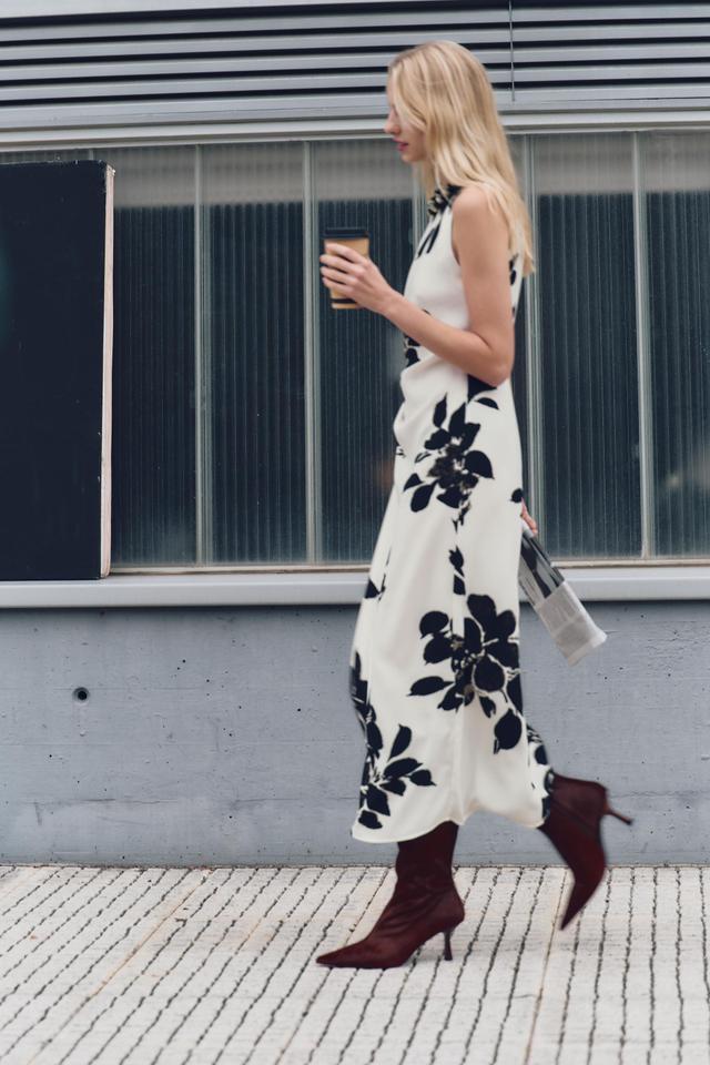 PRINTED MIDI DRESS Product Image