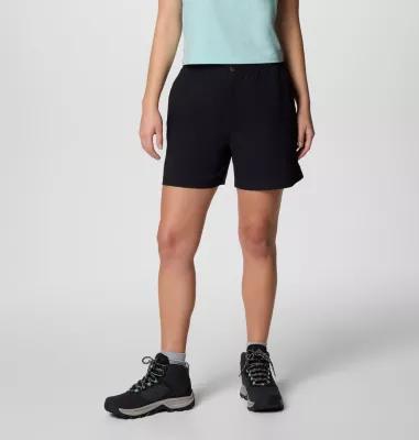 Columbia Women's Cedar Crest Shorts- Product Image