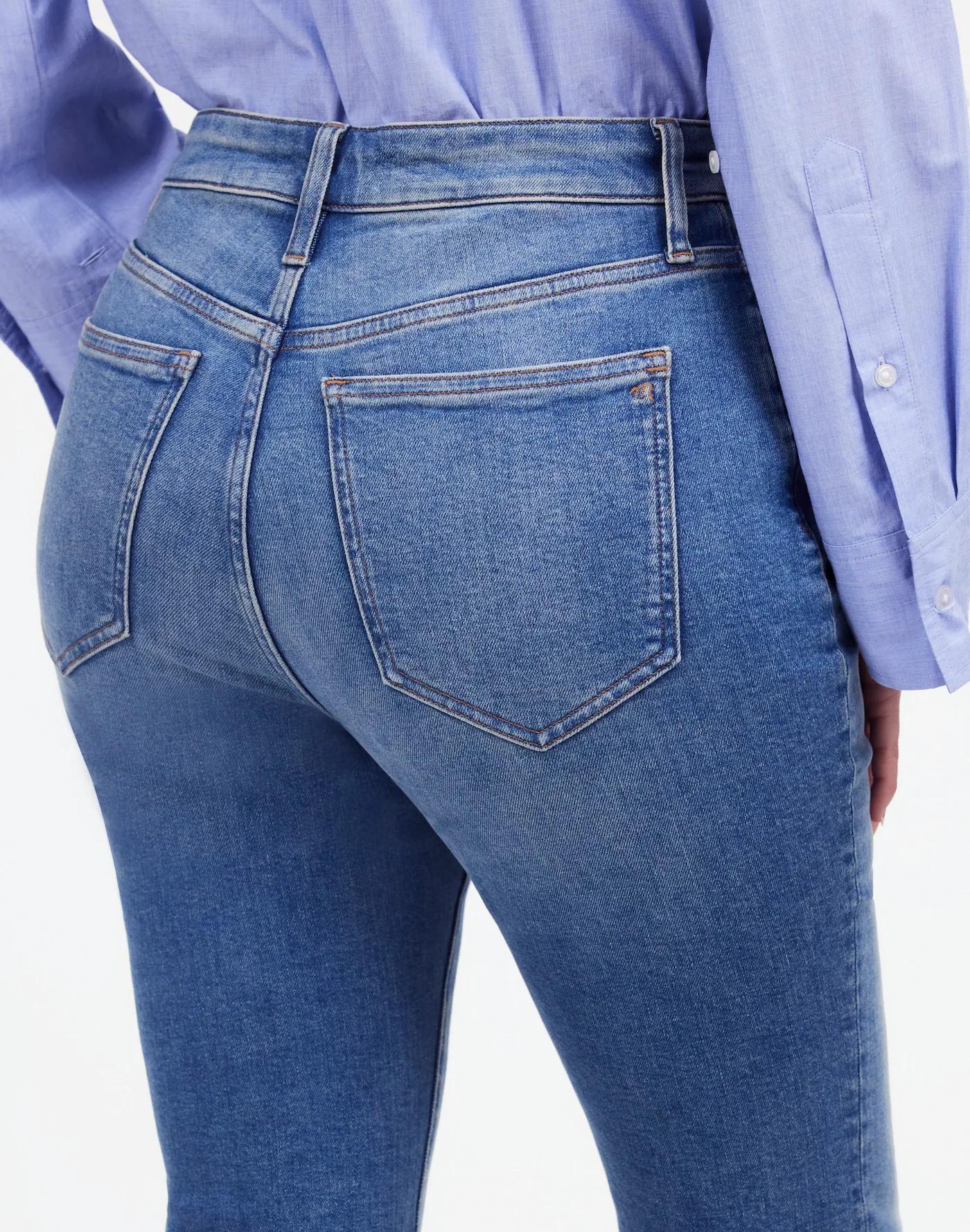 Curvy Kick Out Crop Jean Product Image