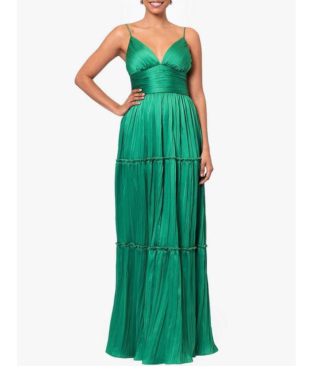 Betsy & Adam Pleated V-Neck Sleeveless Tiered Gown Product Image