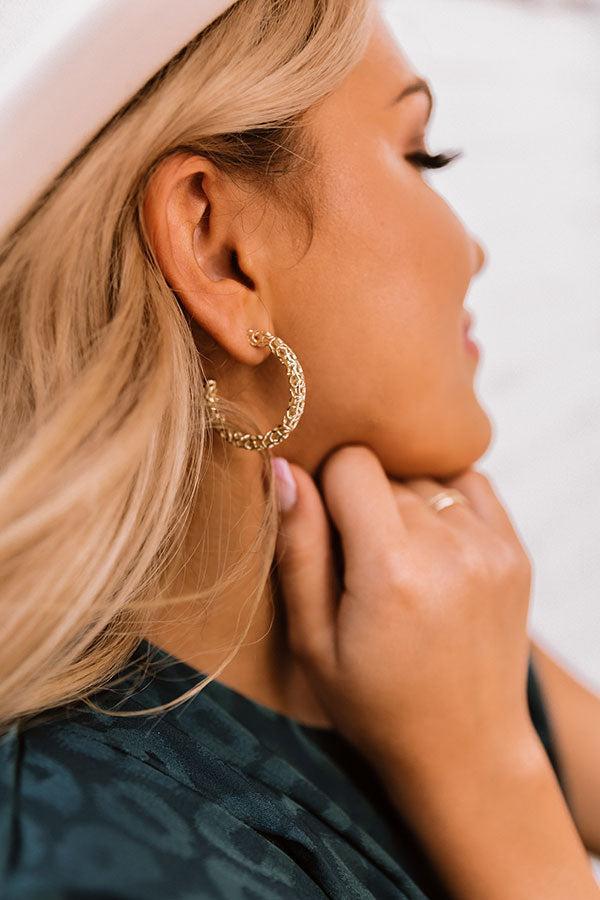 Maggie Small Hoop Earrings in Gold Filigree Product Image