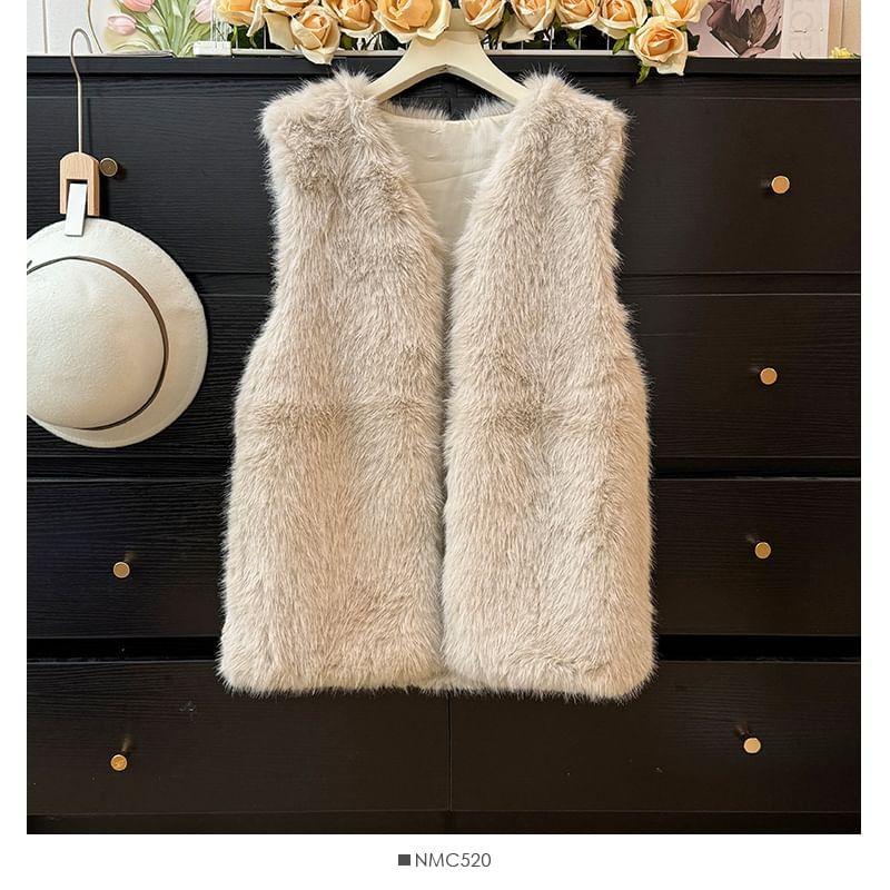 Faux-Fur V-Neck Long Vest Product Image