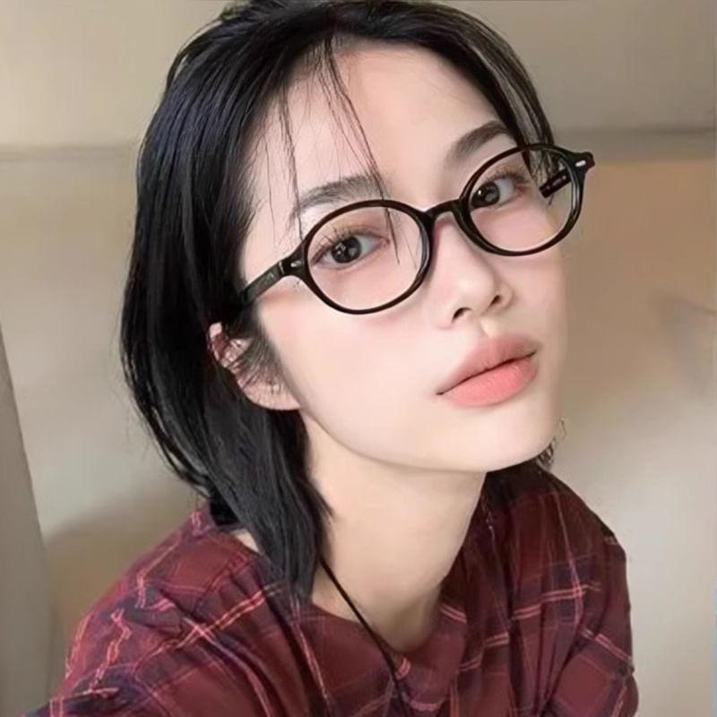 Plain Round Eyeglasses Product Image