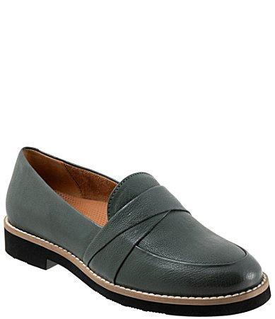 SoftWalk Walsh Leather Loafers Product Image