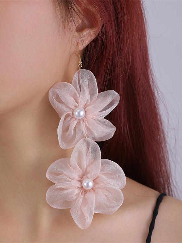 Three-Dimensional Flower Drop Earrings Product Image