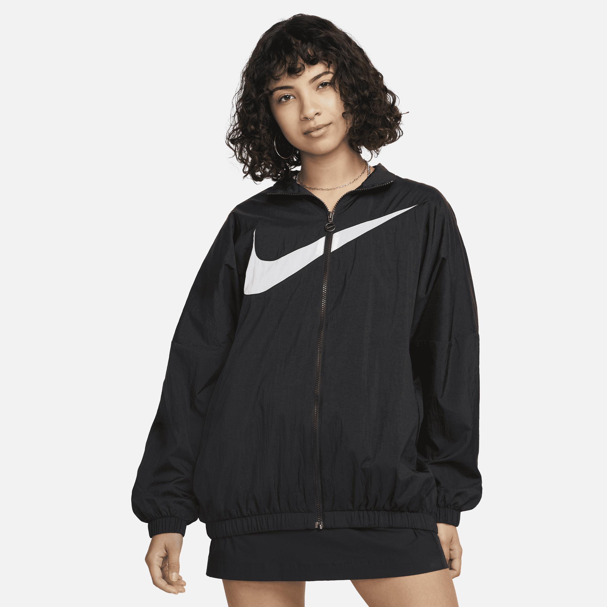 Nike Sportswear Essential Women's Woven Jacket Product Image