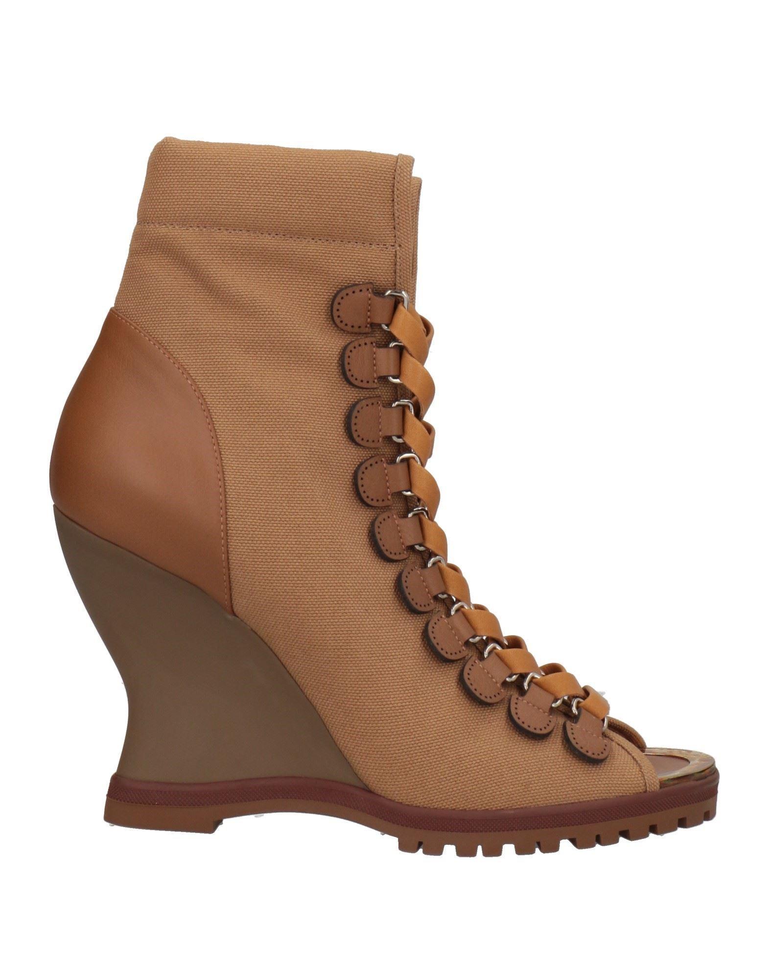 CHLOÉ Ankle Boots In Camel product image