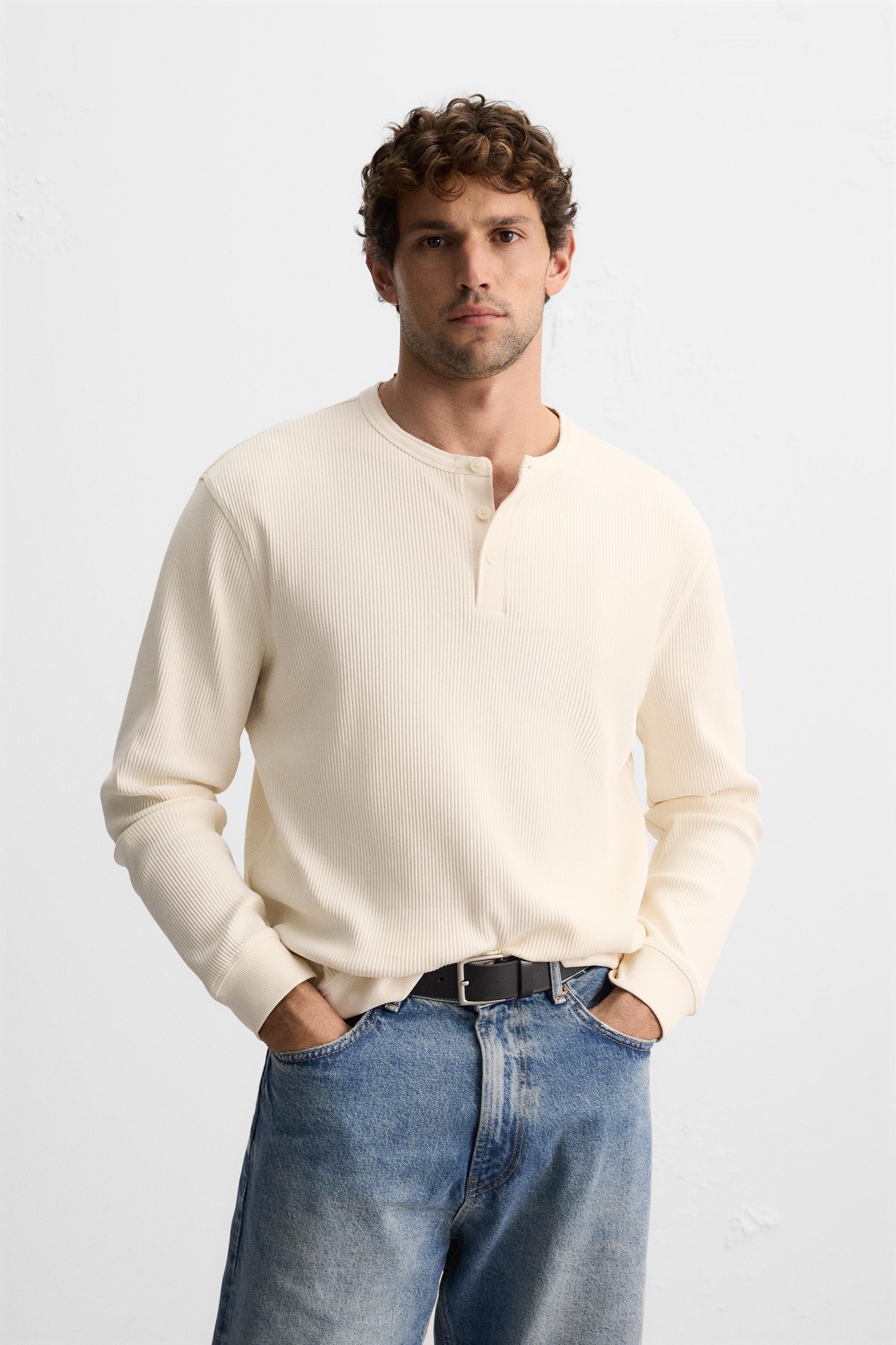 HENLEY T-SHIRT Product Image