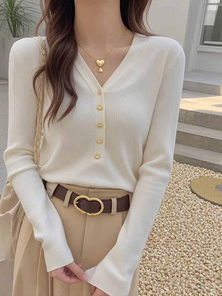 Long-Sleeve V-Neck Half Buttoned Plain Knit Top Product Image