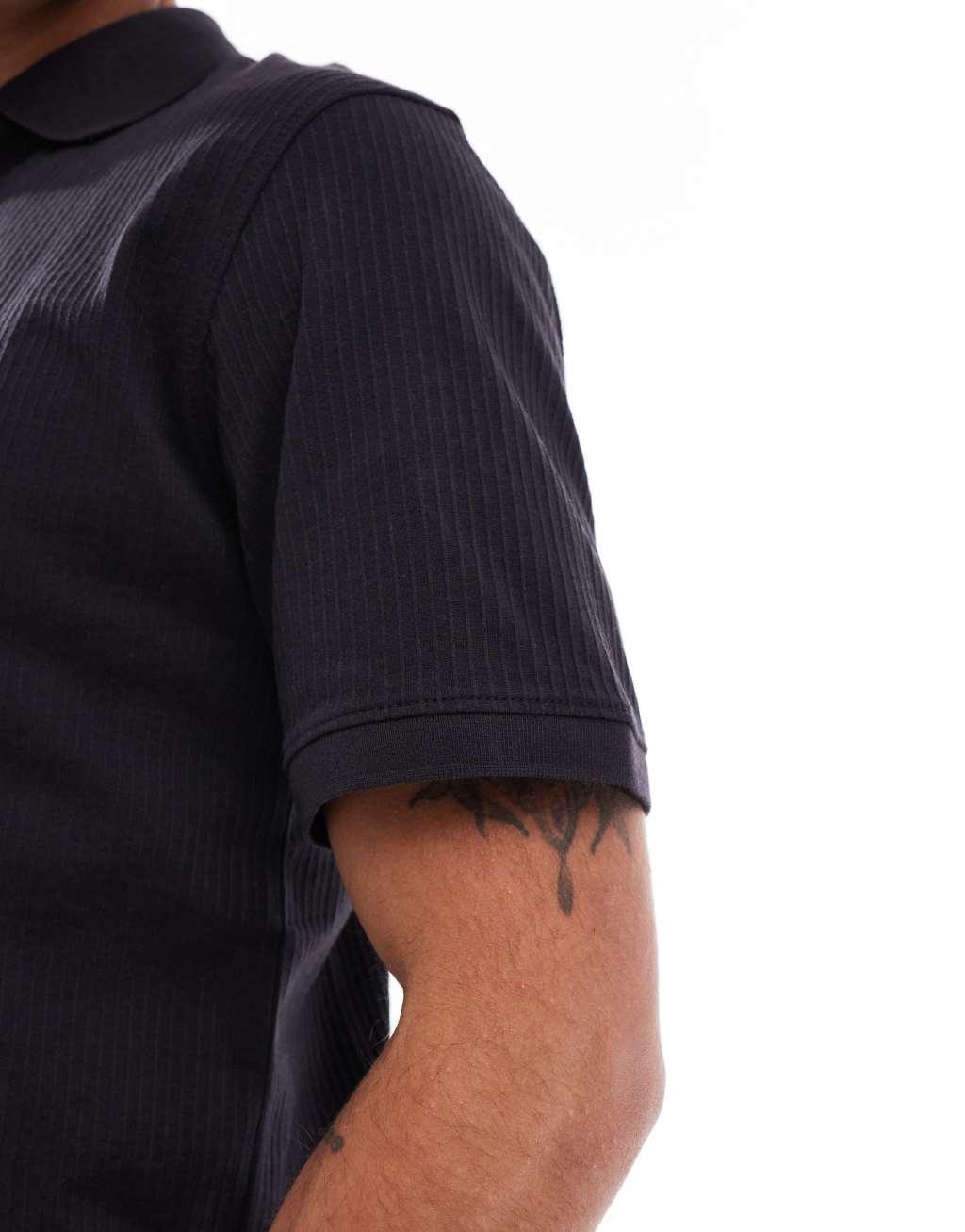 Jack & Jones plisse notch polo in black Product Image