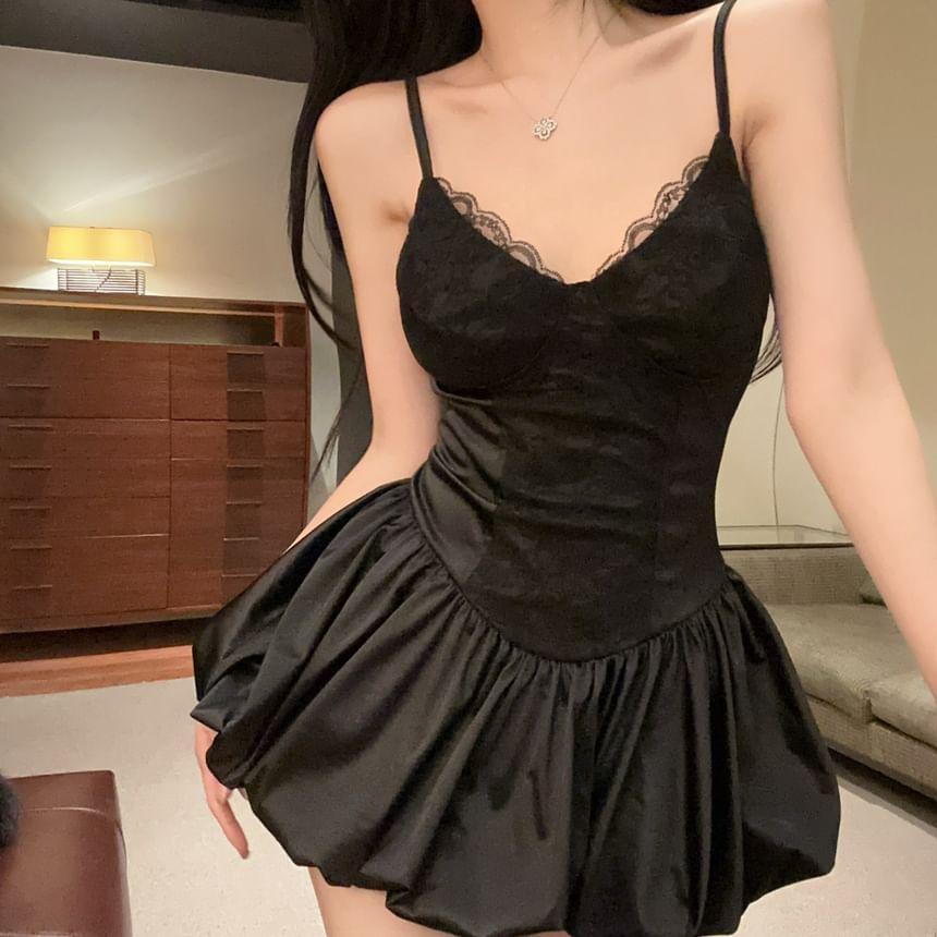 Spaghetti Strap V-Neck Plain Panel Lace Mini A-Line Balloon Dress Product Image