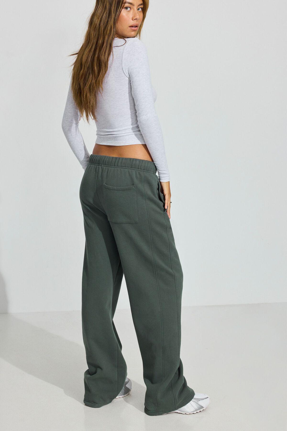 UltraFleece Straight Leg Sweatpants Product Image